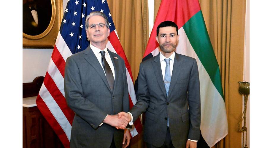 الحسيني يبحث مع وزير الخزانة الأمريكي الشراكة في الأولويات المالية